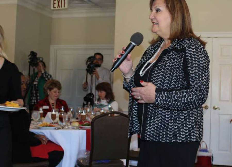 Booton talks etiquette at the table and business functions