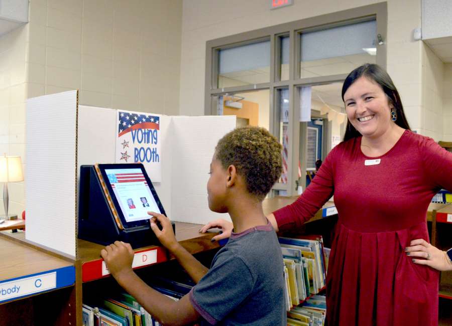 Electronic ballots, voter IDs part of Atkinson mock ... Electronic ballots, voter IDs part of Atkinson mock ...
