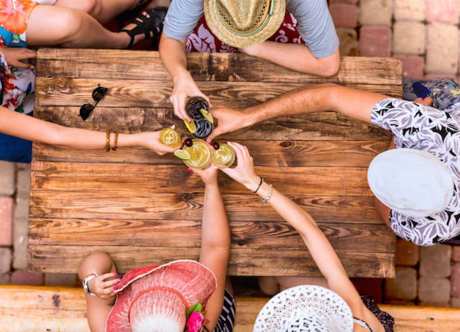 Refreshing spring entertaining ideas