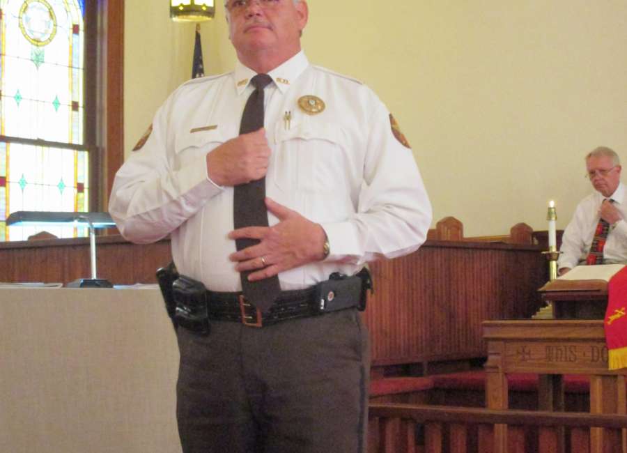 Sheriff vows to arrest attackers who beat, burned, robbed elderly woman