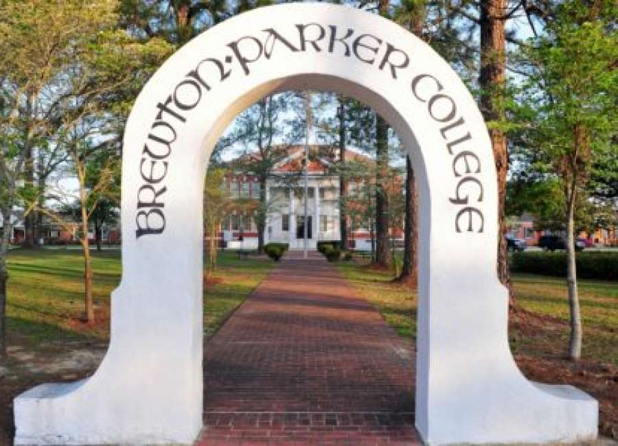 Brewton Parker College >> Brewton Parker Administrators Address Senoia Club The Brewton Parker College >> Brewton Parker Administrators Address Senoia Club The