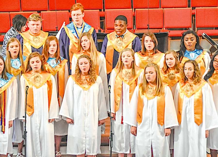 Churches offer congrats to graduates