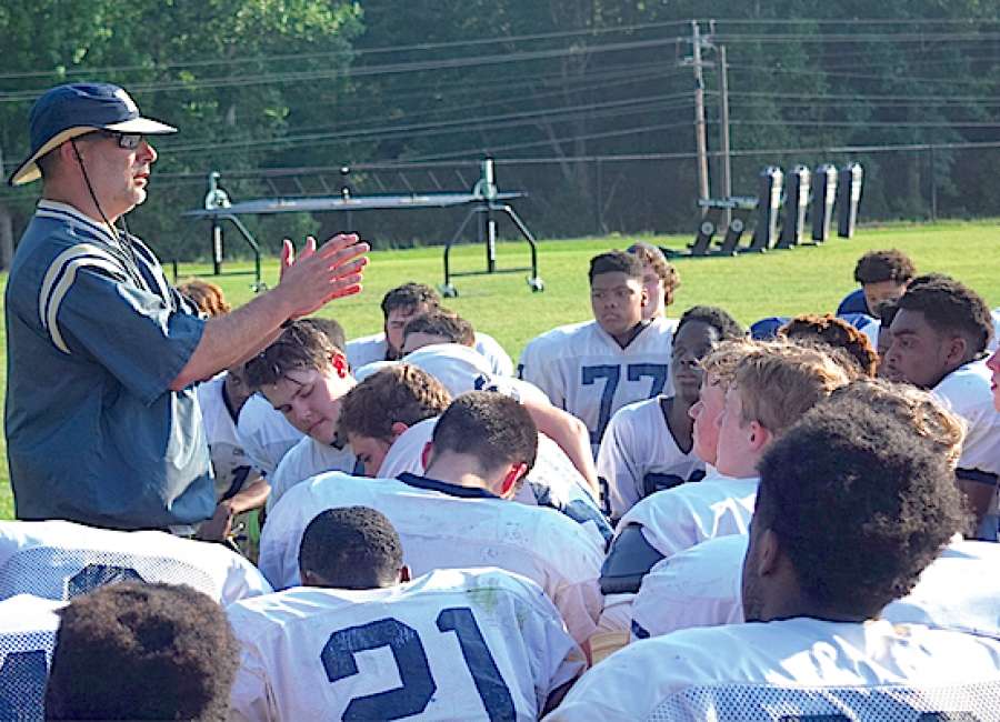 Cougars prep for spring game against Lovejoy