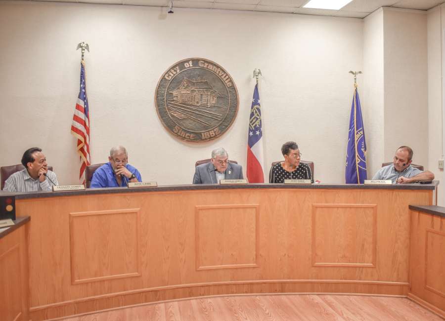 Council reaches compromise to honor longtime resident