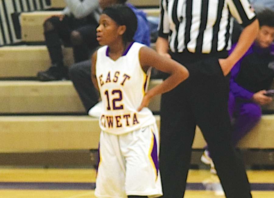 County hoops rivals to battle Friday