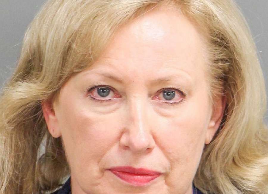 Coweta woman accused of statutory rape