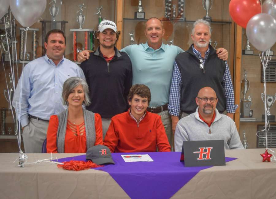 East Coweta's Carson Whitton signs golf scholarship to Huntingdon University in Montgomery