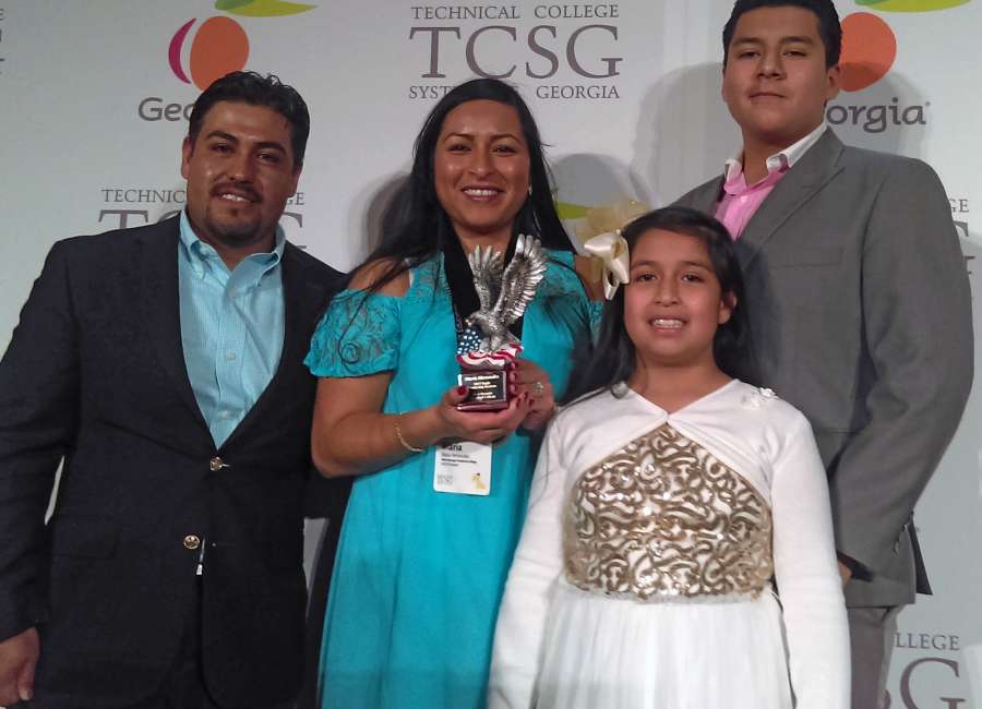 Hernandez participates in 2017 EAGLE conference