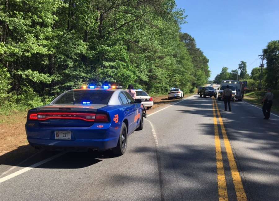 Man arrested in high-speed chase, crash