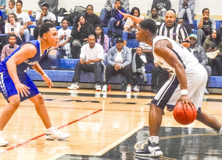 Newnan hoops gets home sweep