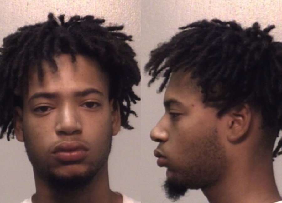 Newnan teen leads police on pursuit in stolen truck
