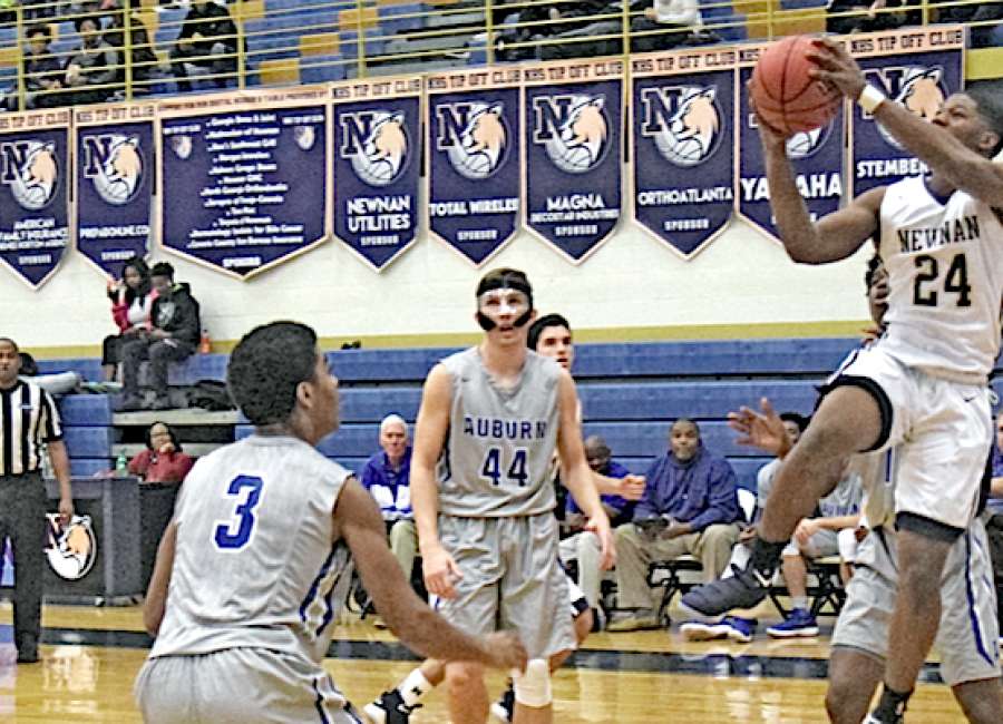 Newnan wins thriller against Auburn