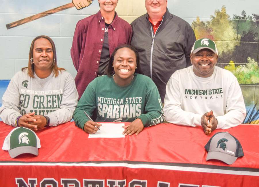 Northgate’s Charla Echols to play college softball with big sister Ebonee at Michigan State