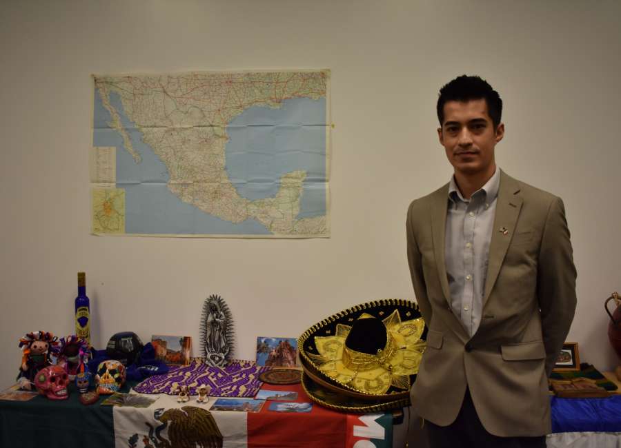 Official from Mexican consulate visits Thomas Crossroads office