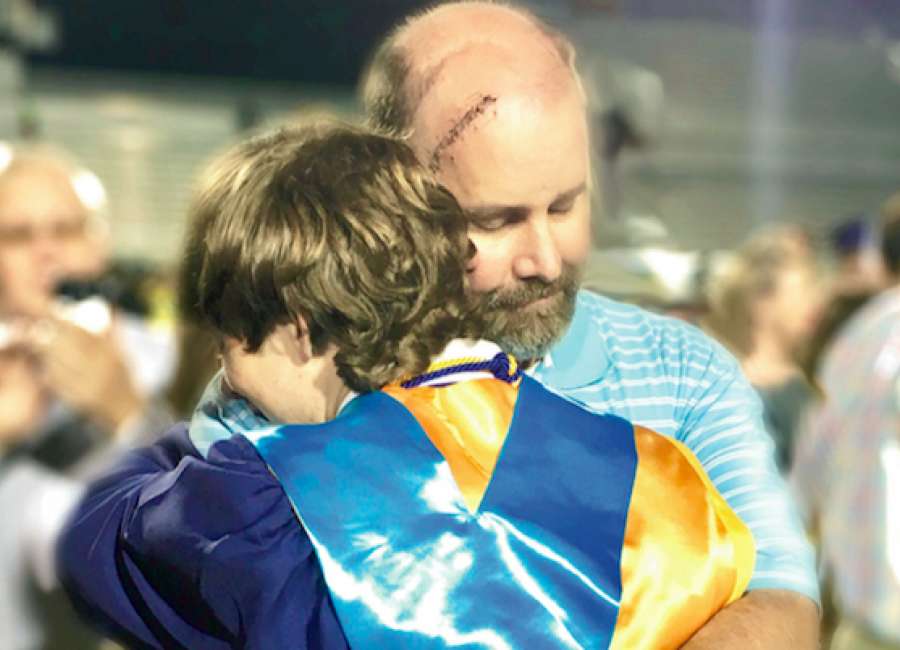 Photo of Estes dad, son voted winner