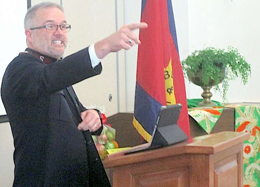 Raymer praises outreach of local Salvation Army center