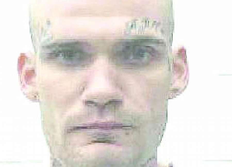 State seeking death penalty for prisoners who killed guards