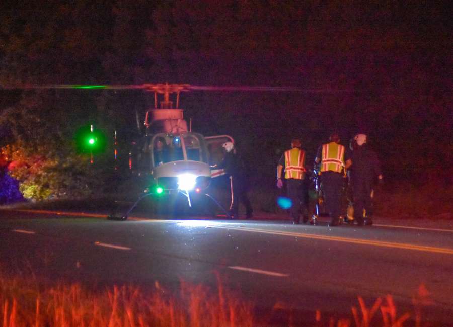 Three-car accident closes Hwy. 29