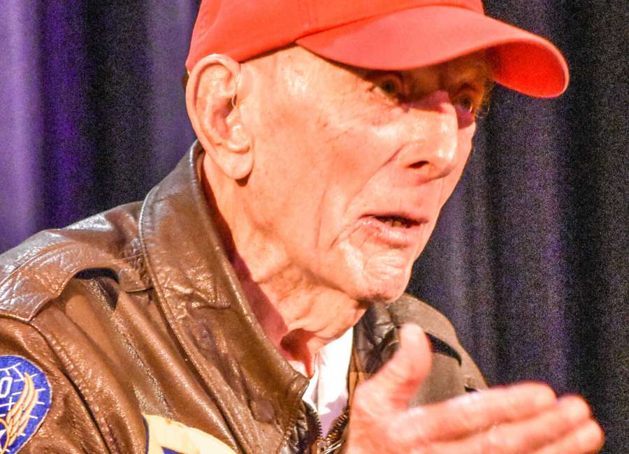 World War II pilot: ‘Sight, sound, smell of Iwo Jima with me to this day’