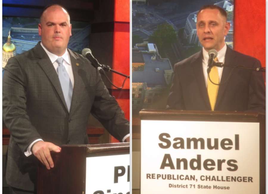 Anders, Singleton speak solo at forum