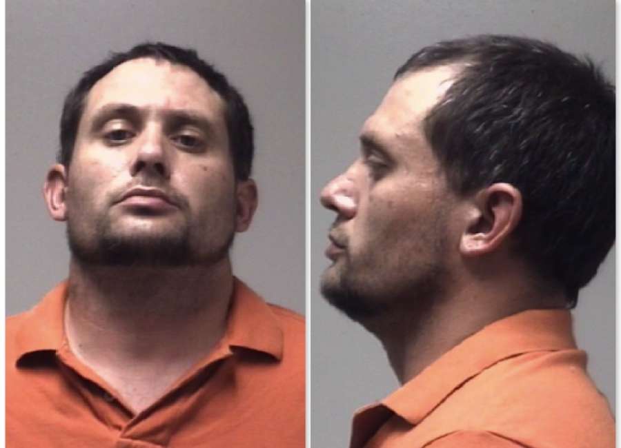 CCSO: Man attempted to destroy meth during chase