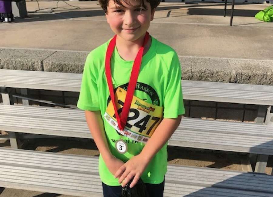 Children, adults sprint for county’s Samaritan Clinic