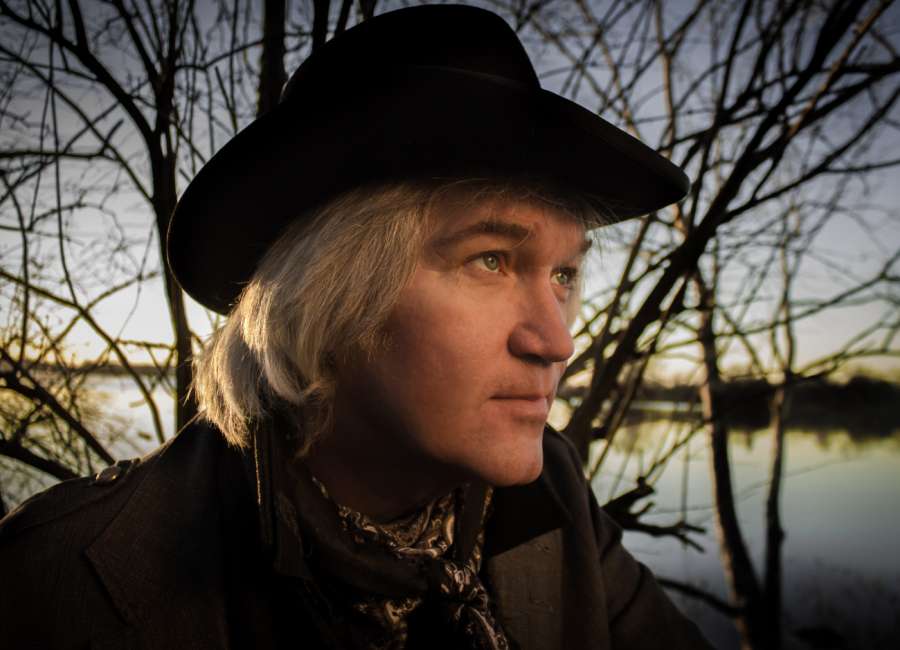 Chris Golden to present concert at Macedonia