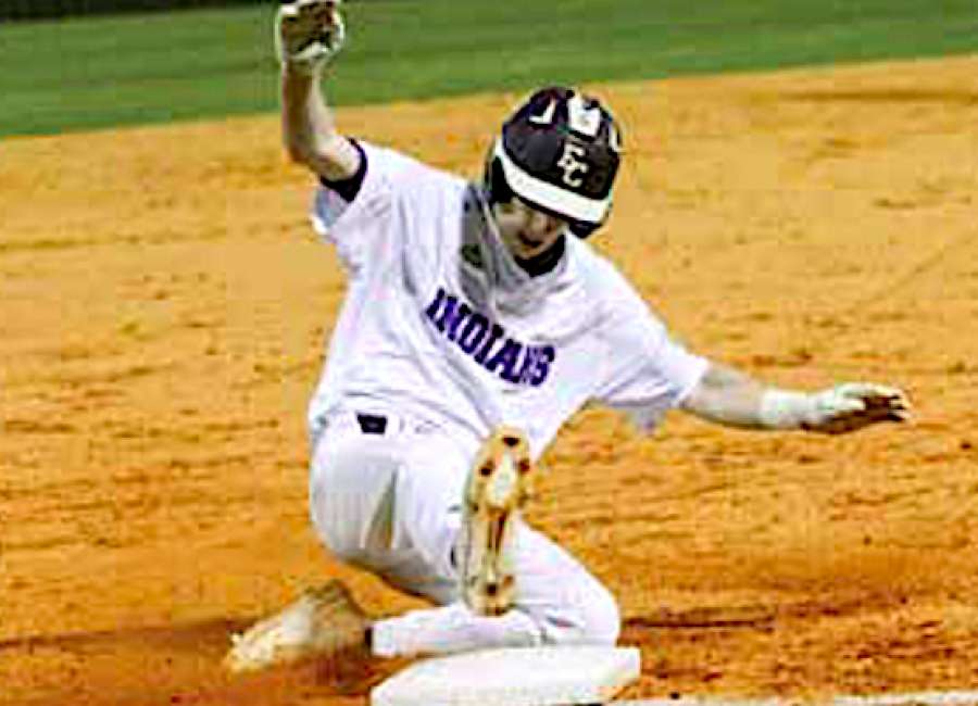 Cougars, Indians rough up region opponents, stay perfect in 2-7A