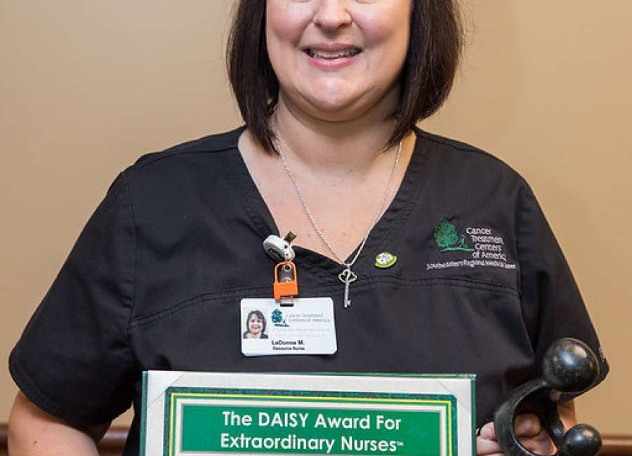 CTCA nurse takes home national nursing award
