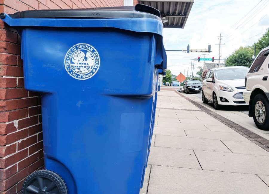 Downtown trash service running deficit