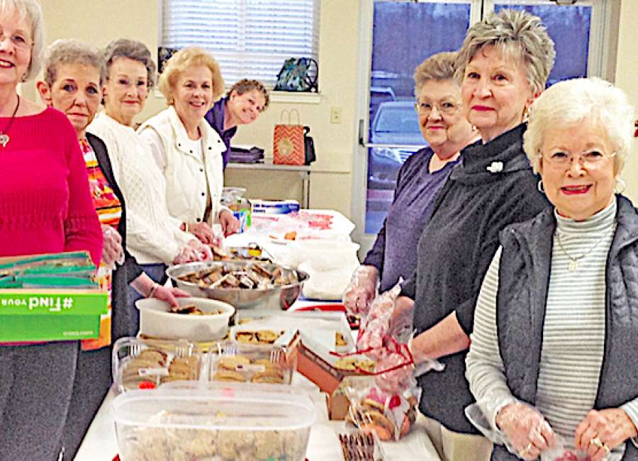 East Newnan cookies warm public safety hearts