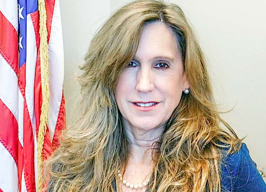 Kirby sworn in as acting district attorney