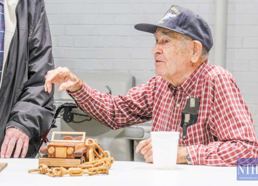 Living history comes to Newnan High School