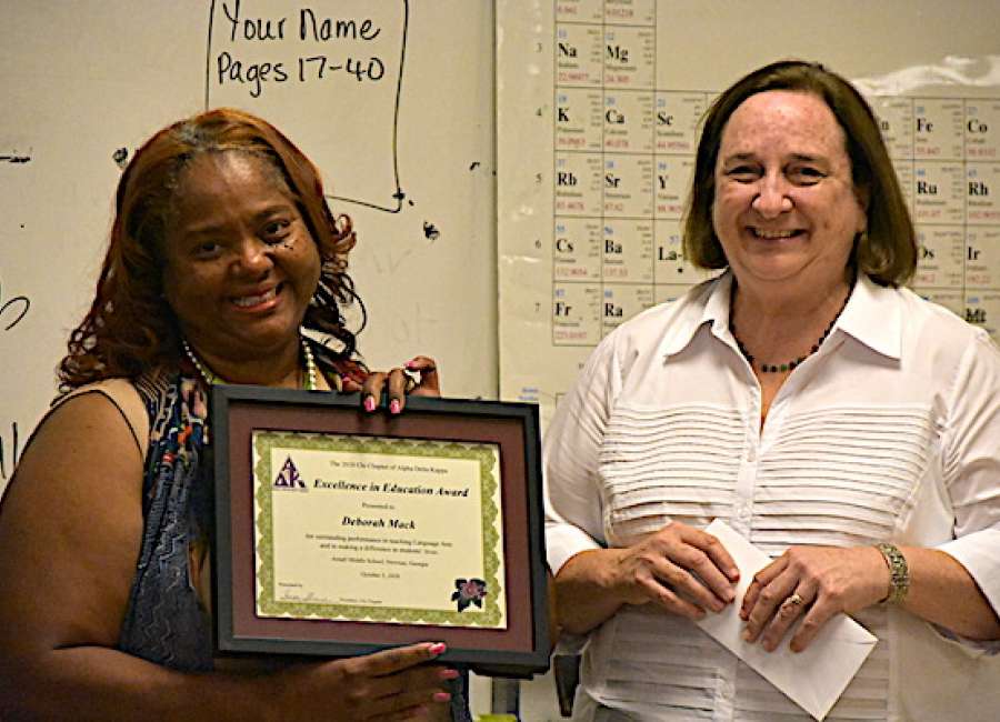 Mack receives Excellence in Education Award
