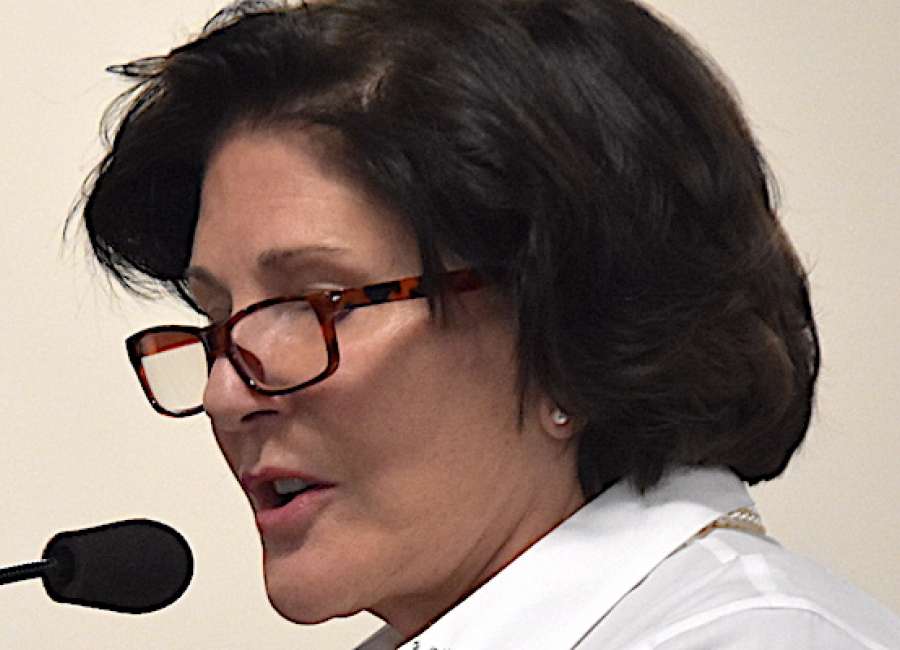 Menk quizzed about stewardship, attitude