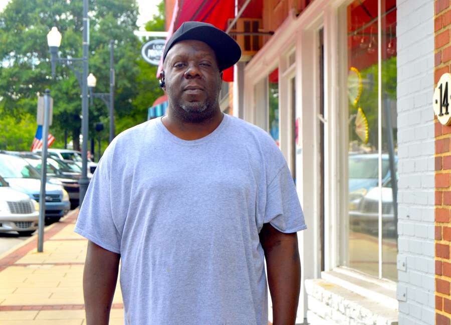 Newnan man hit by two cars now needs kidney transplant