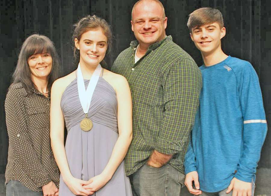 Newnan teen named Distinguished Young Woman of Coweta