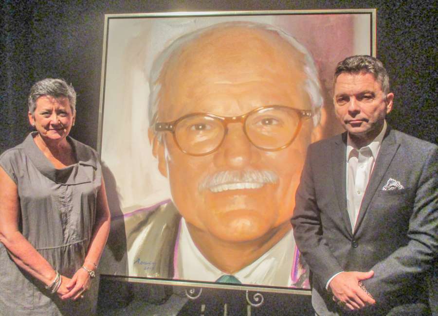Nixon portraitist has painted Bushes, Carter, King George VI