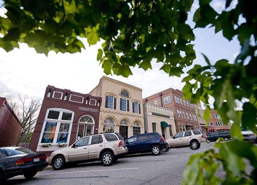 Senoia still expanding alcohol access