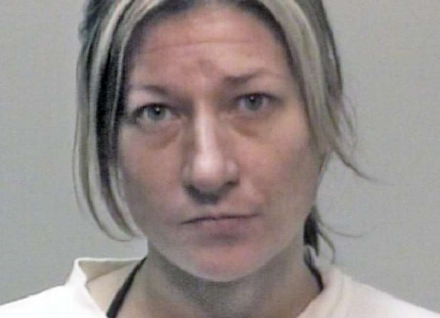 Woman charged with smuggling drugs into jail