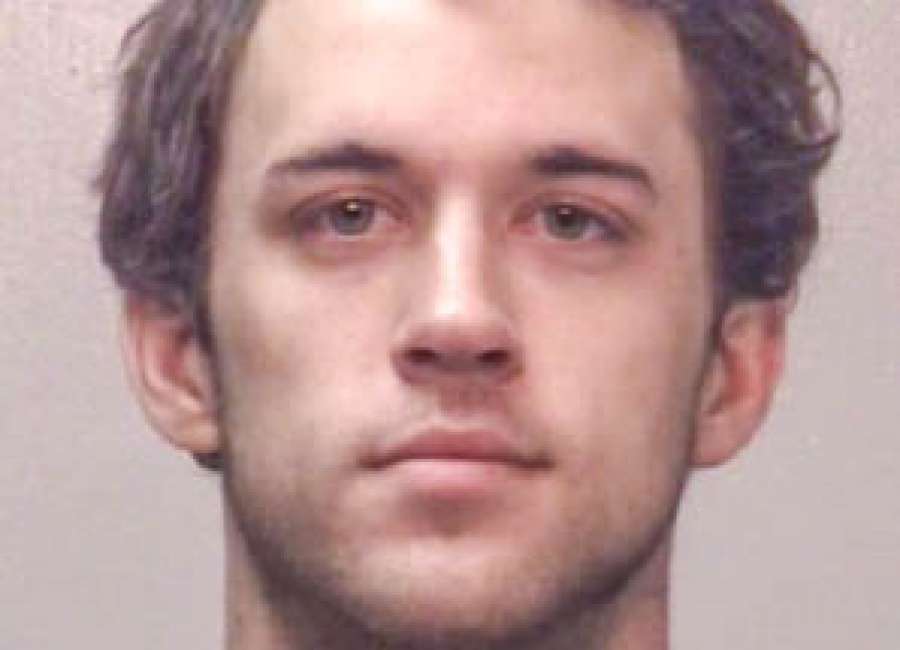 Suspected burglar wrecks car with evidence inside