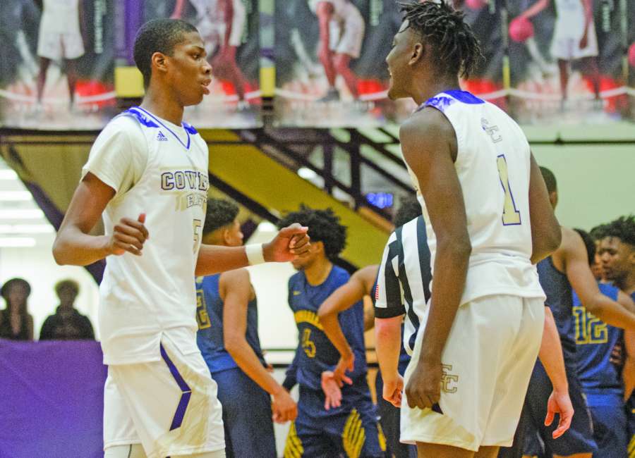 EC rallies again for 20th victory