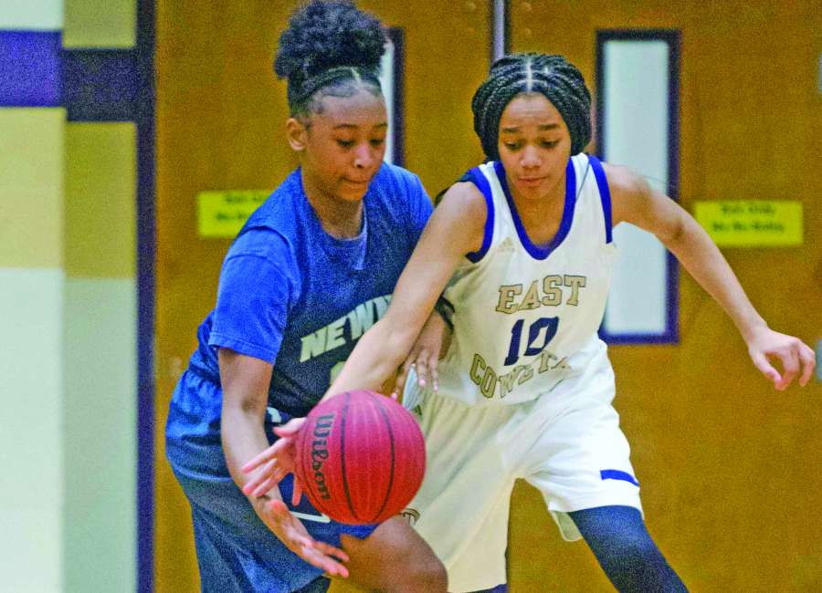 Lady Indians hold on, clinch state berth against Newnan