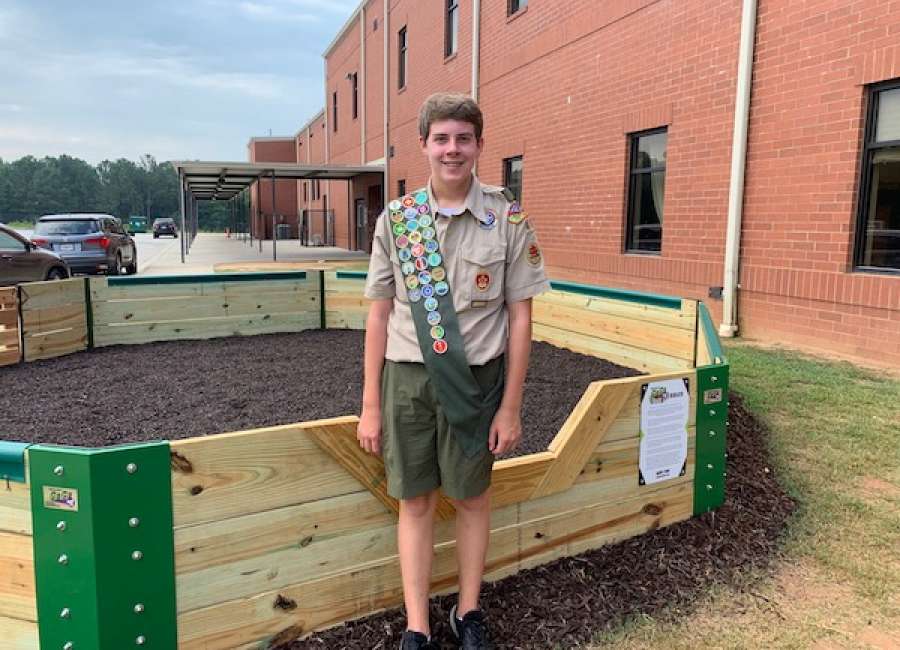 Local Scout builds ball pit for Brooks