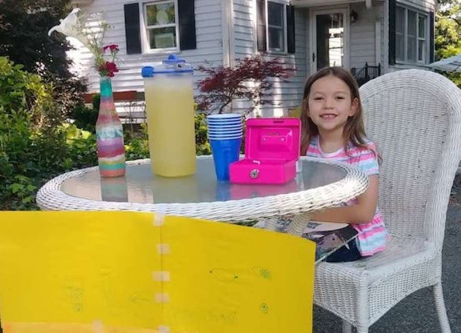 Summer means lemonade and books