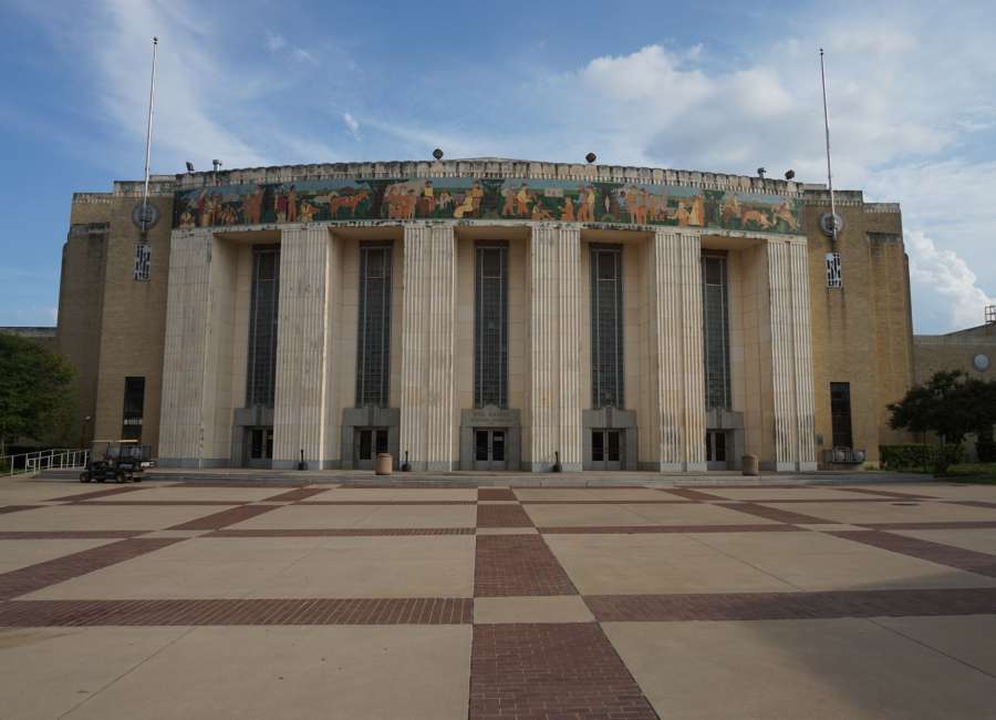 Texas landmark with FDR tie to become arena